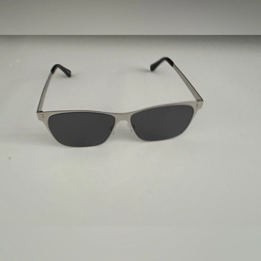 NWT Stella McCartney Men’s   Silver Sunglasses Sonnenbrille